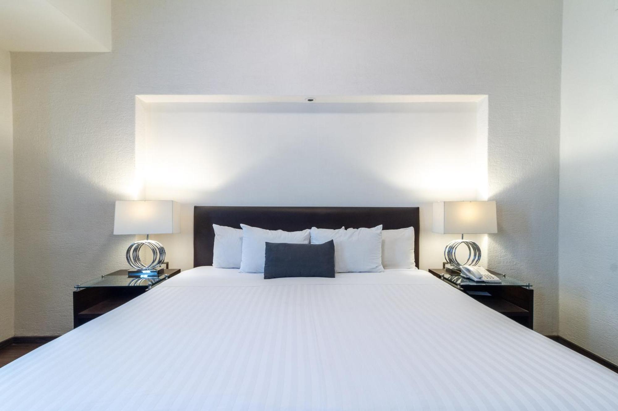 Hotel Meson Ejecutivo Guadalajara Minerva - Av Mexico Exteriér fotografie